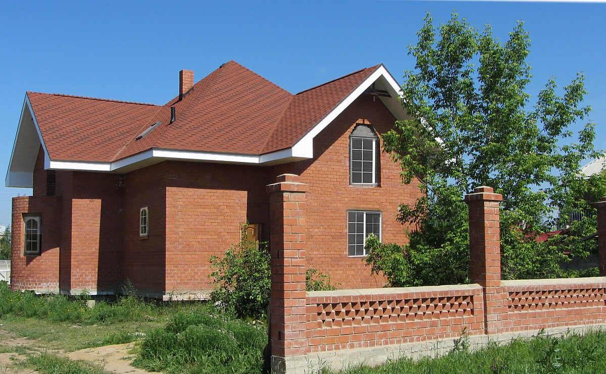 Дом из терракотового кирпича